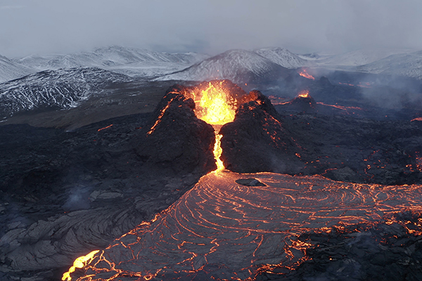 Islandia-erupciones-portada-UNIB